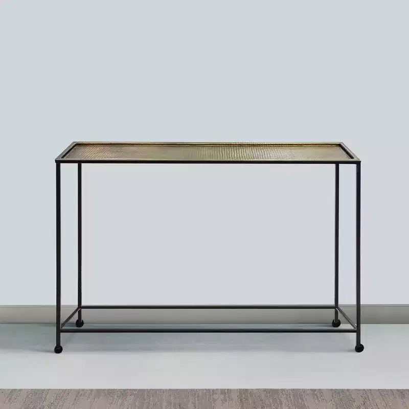 Console de canapé de 48 pouces, plateau en bronze antique martelé artisanal, structure en fer noir industriel