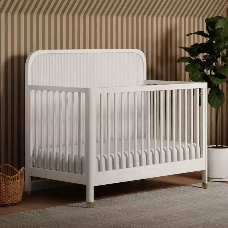 Lit de bébé convertible 4-en-1, blanc chaud, motif tambour avec pieds dorés